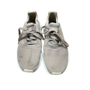 Adidas Beige Athletic Running Shoes Size 7 Womens Rubber Sole Lightweight & Brea